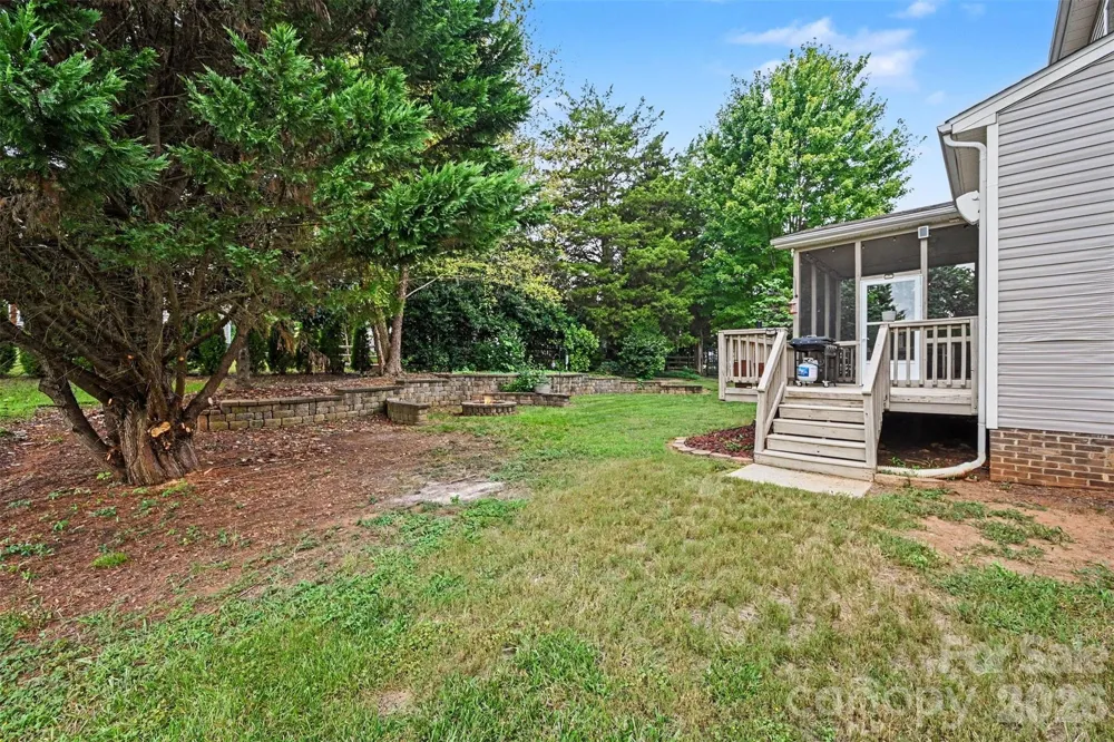 9883 NW Darby Creek Avenue NW Concord, NC 28027