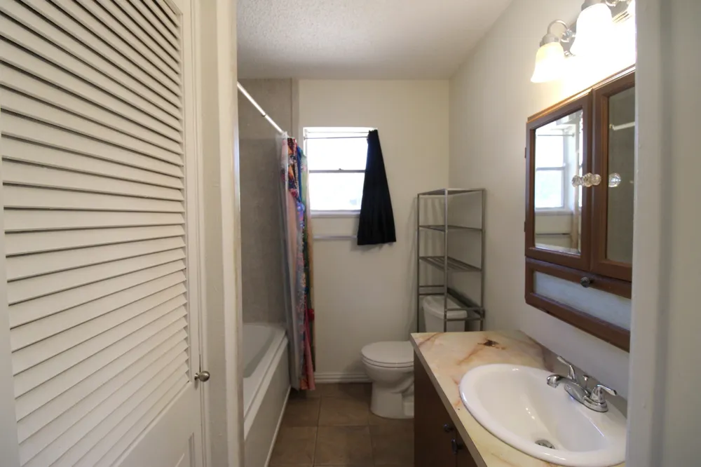234 Cedar Hollow Wimberley, TX 78676
