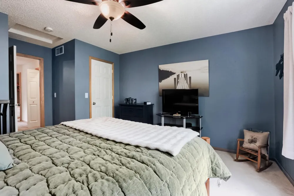 18087 Vance Circle NW Elk River, MN 55330