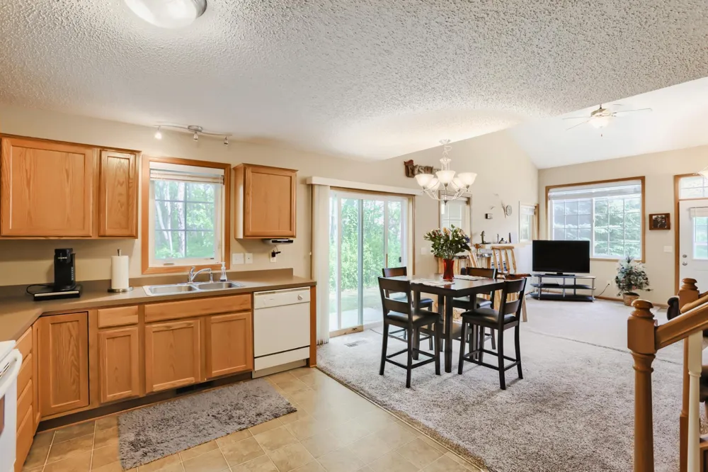 18087 Vance Circle NW Elk River, MN 55330