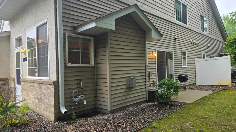 18087 Vance Circle NW Elk River, MN 55330