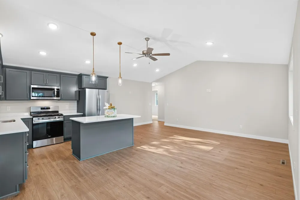 515 Farrell Street Maplewood, MN 55119