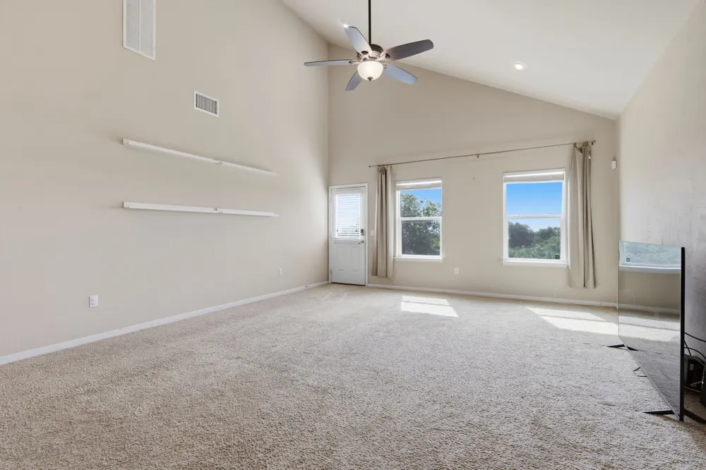 701 Liard River Road Hutto, TX 78634