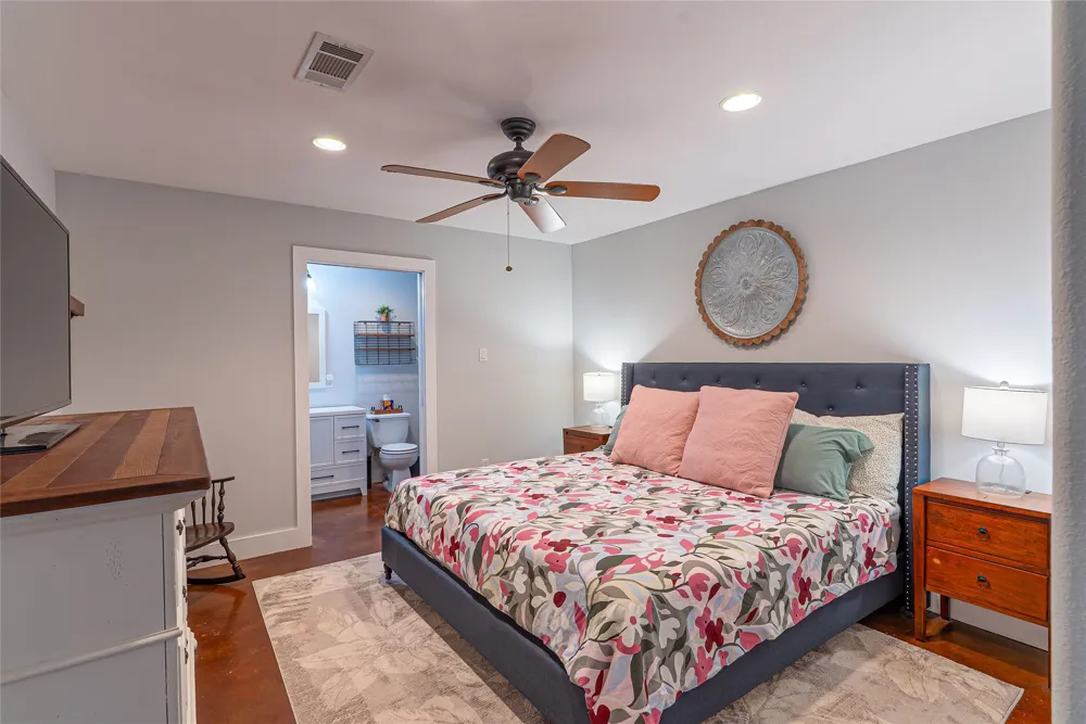 18202 W Reed Parks Road Jonestown, TX 78645