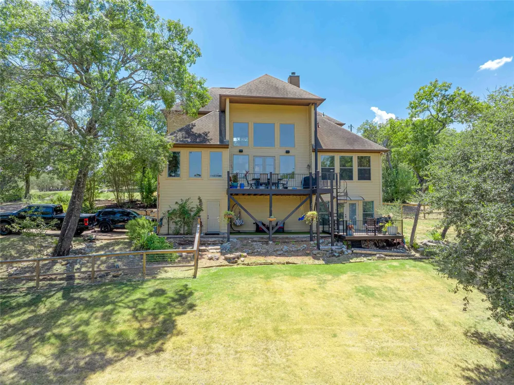 18202 W Reed Parks Road Jonestown, TX 78645