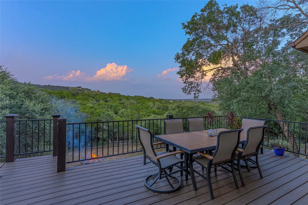 18202 W Reed Parks Road Jonestown, TX 78645