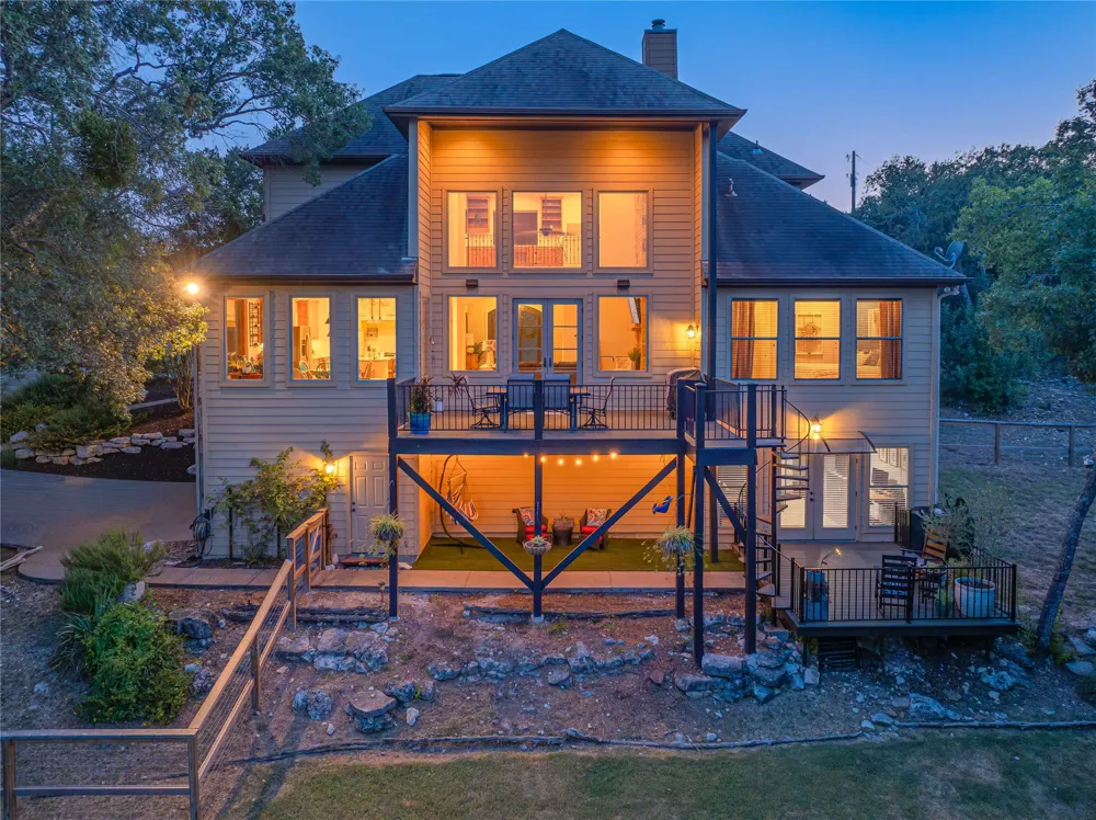 18202 W Reed Parks Road Jonestown, TX 78645