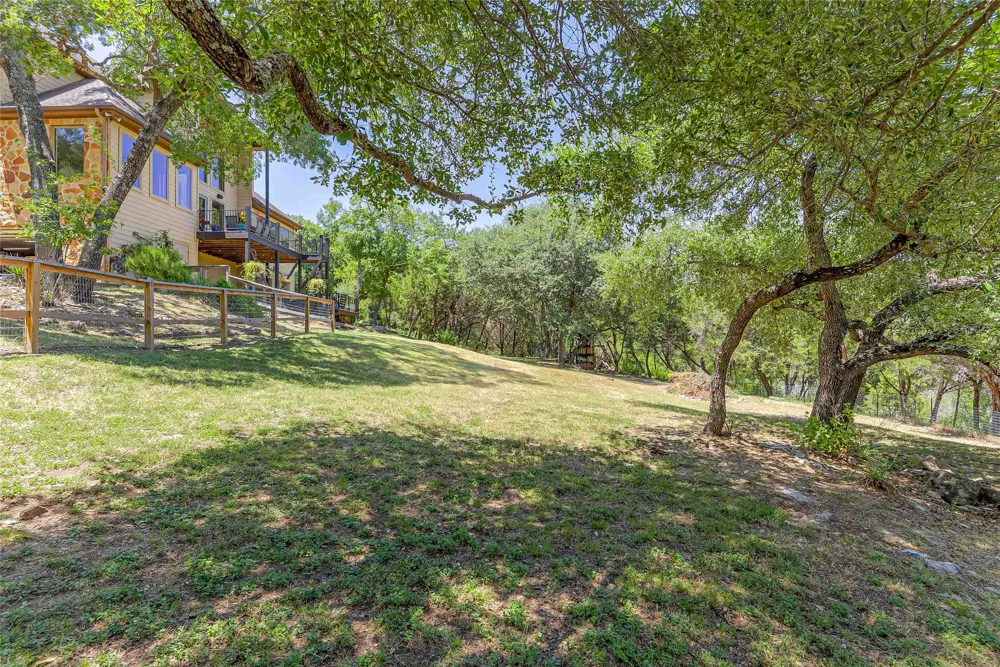 18202 W Reed Parks Road Jonestown, TX 78645