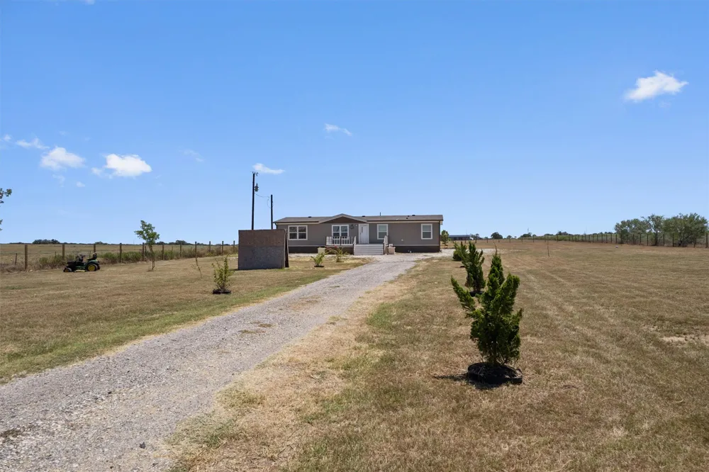 263 Cedar Creek Drive Cedar Creek, TX 78612