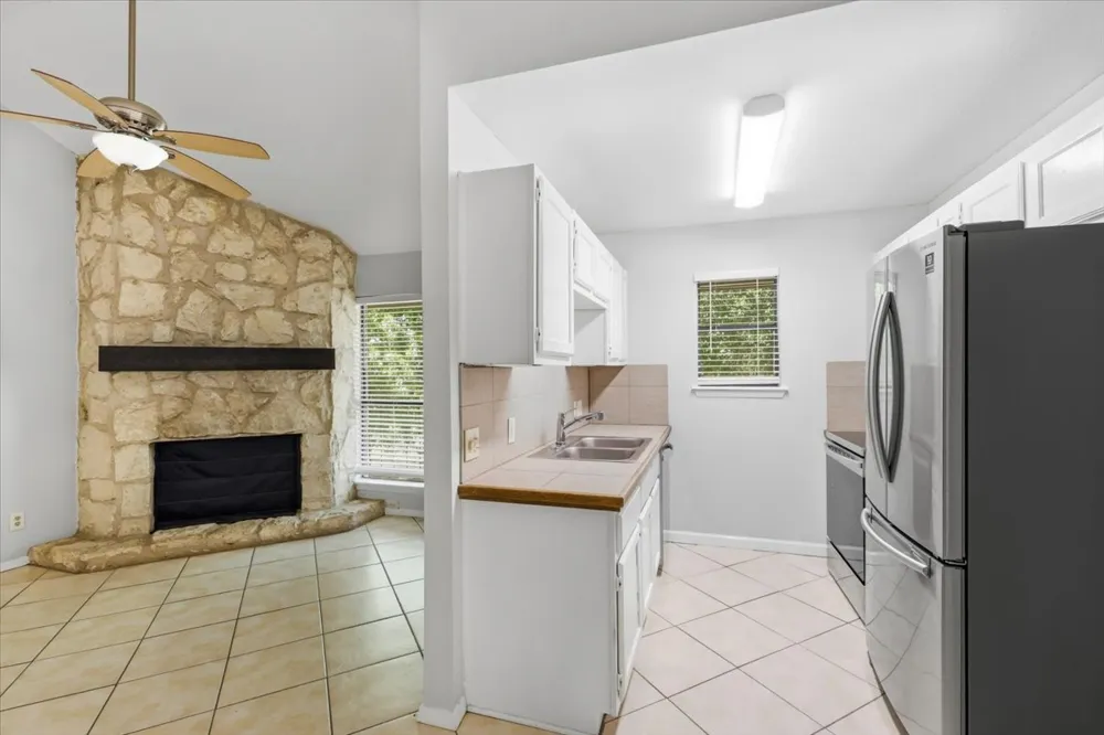 4307 S 1st Street #206 Austin, TX 78745