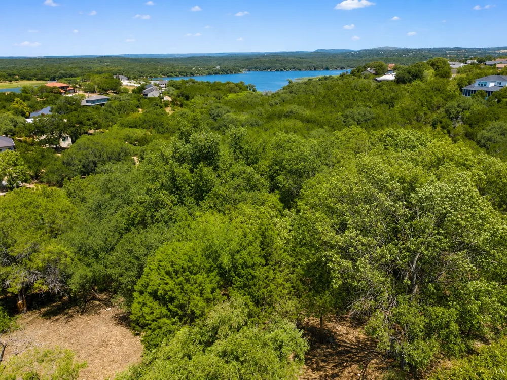 5 Courtside Lane Spicewood, TX 78669