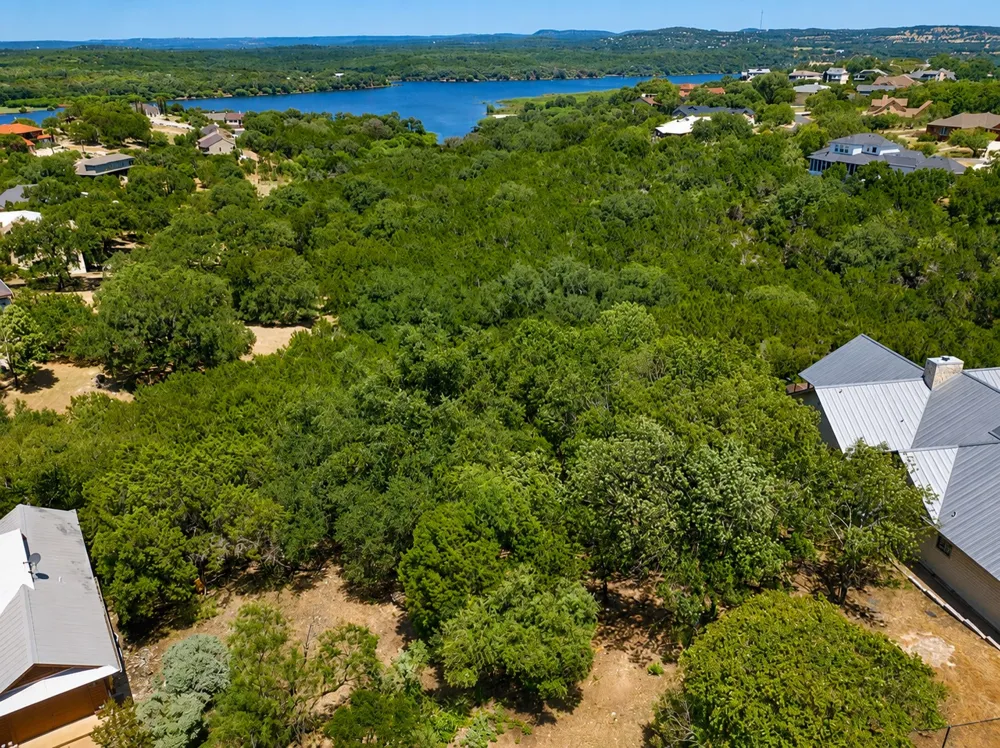 5 Courtside Lane Spicewood, TX 78669