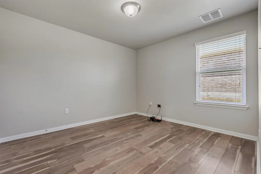 176 Dusky Thrush Drive Kyle, TX 78640