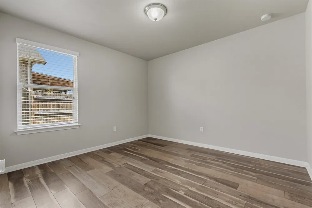 176 Dusky Thrush Drive Kyle, TX 78640