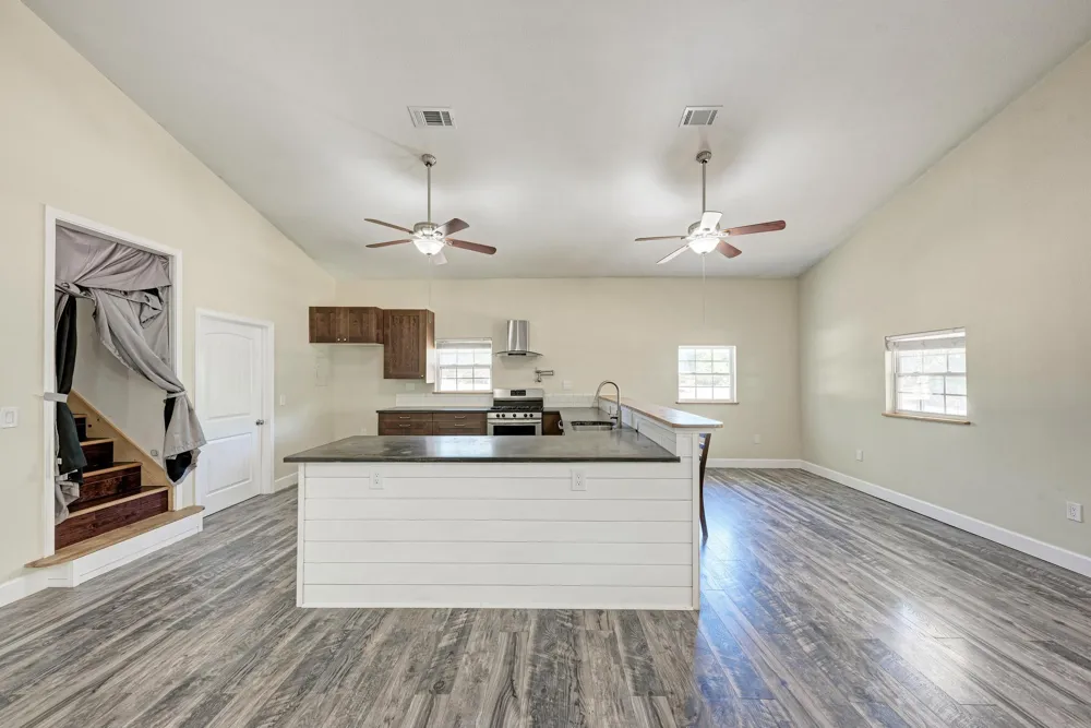 2812 County Road 205 Lampasas, TX 76550