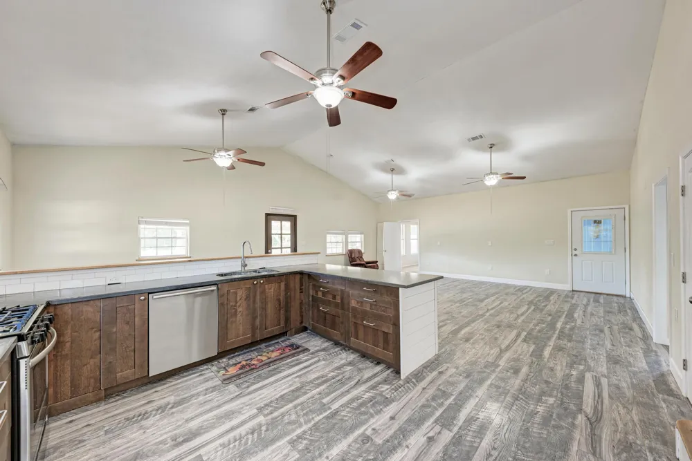 2812 County Road 205 Lampasas, TX 76550