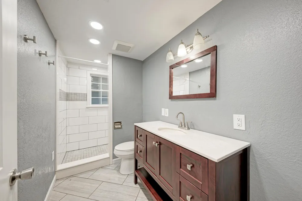 2812 County Road 205 Lampasas, TX 76550