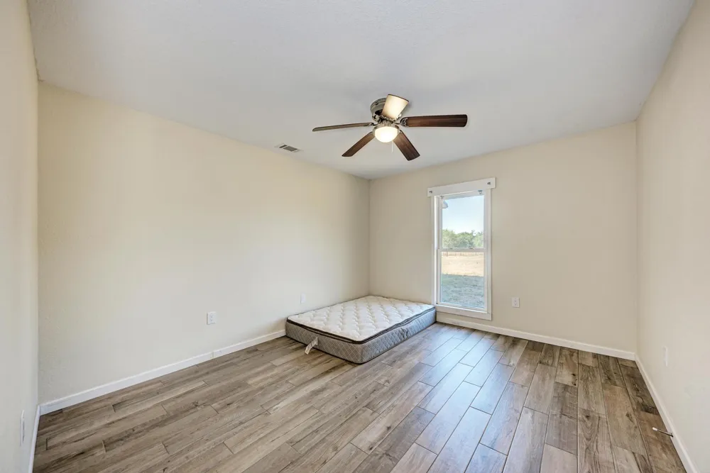 2812 County Road 205 Lampasas, TX 76550