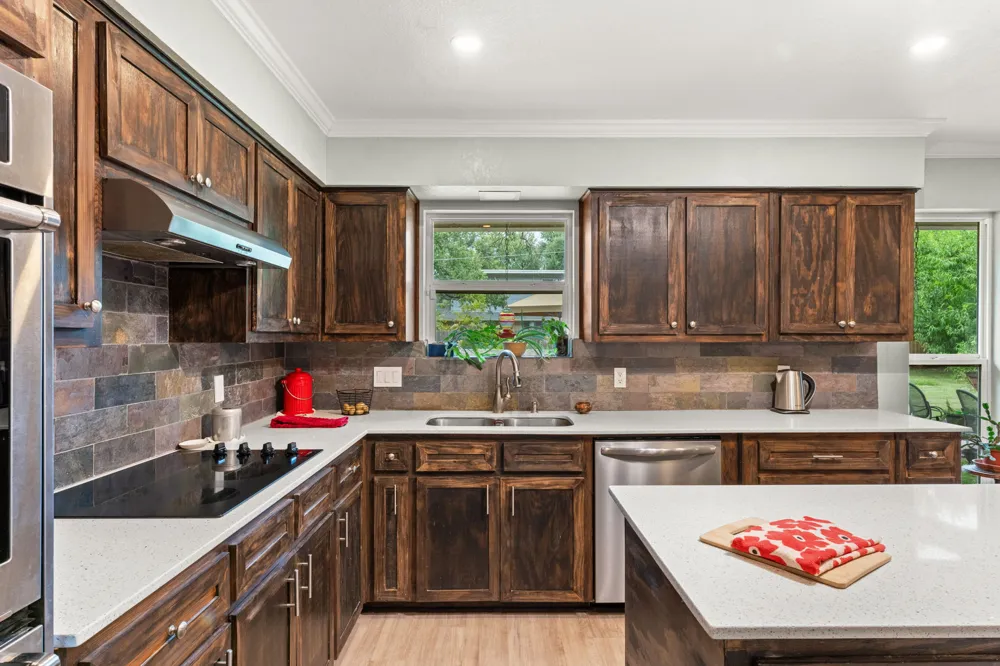 9702 Beauchamp Square Austin, TX 78729
