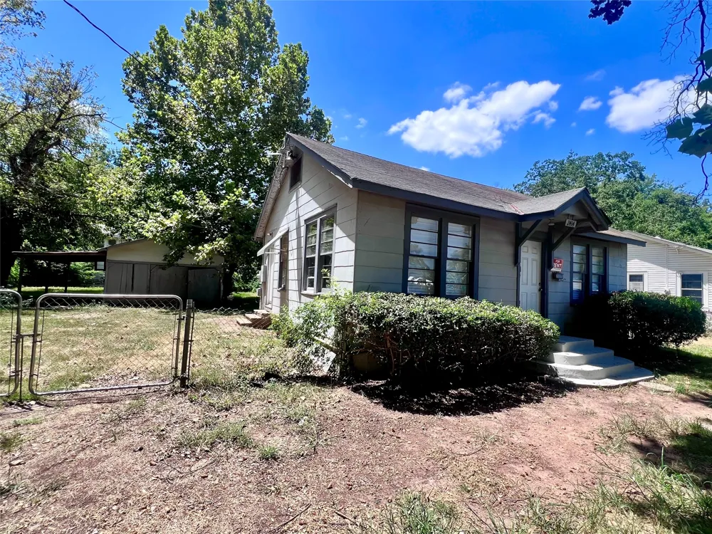 2414 Barbara Street Bossier City, LA 71112