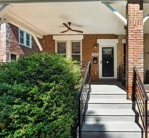 543 E LOCUST AVENUE