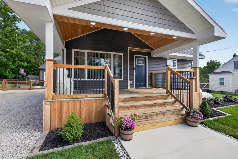 116 Falcon Road Jackson, MI 49202