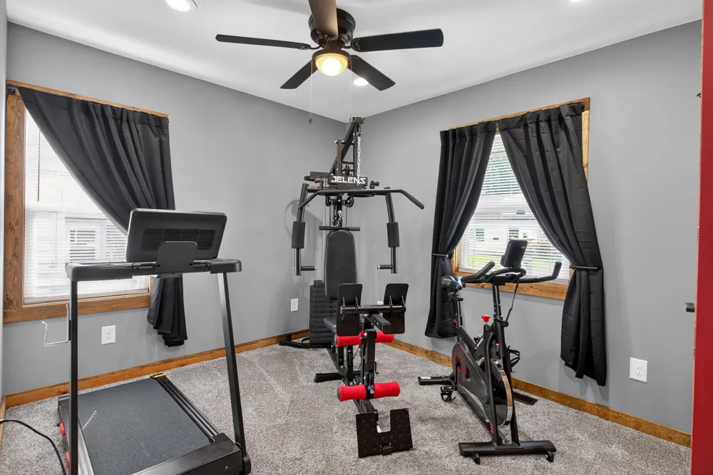 116 Falcon Road Jackson, MI 49202