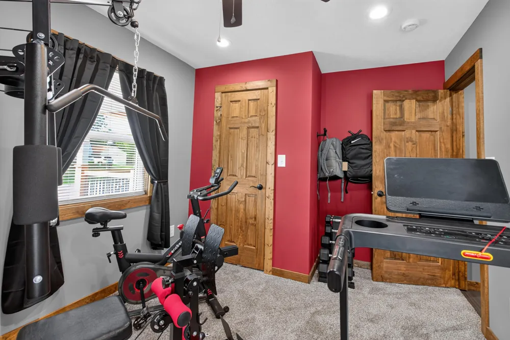 116 Falcon Road Jackson, MI 49202