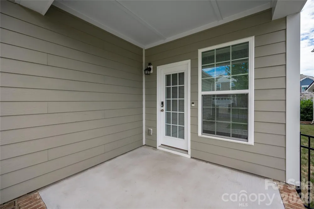 5077 Waterloo Drive Tega Cay, SC 29708