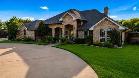 1055 The Meadows Parkway