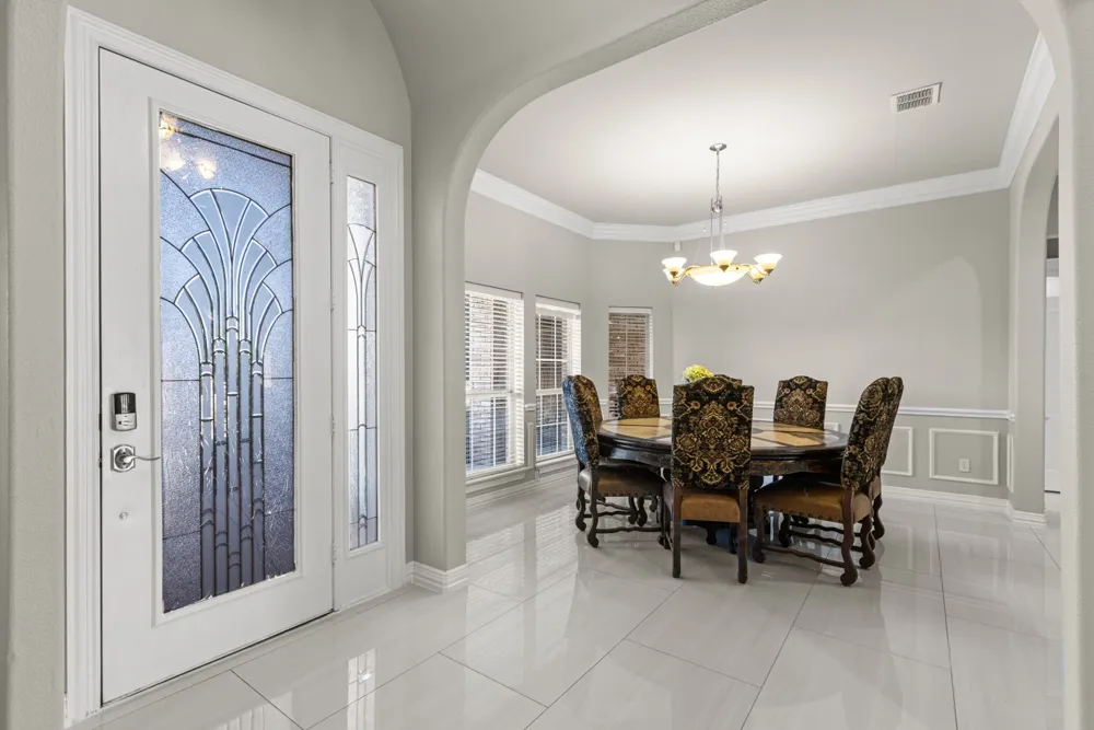 1055 The Meadows Parkway DeSoto, TX 75115