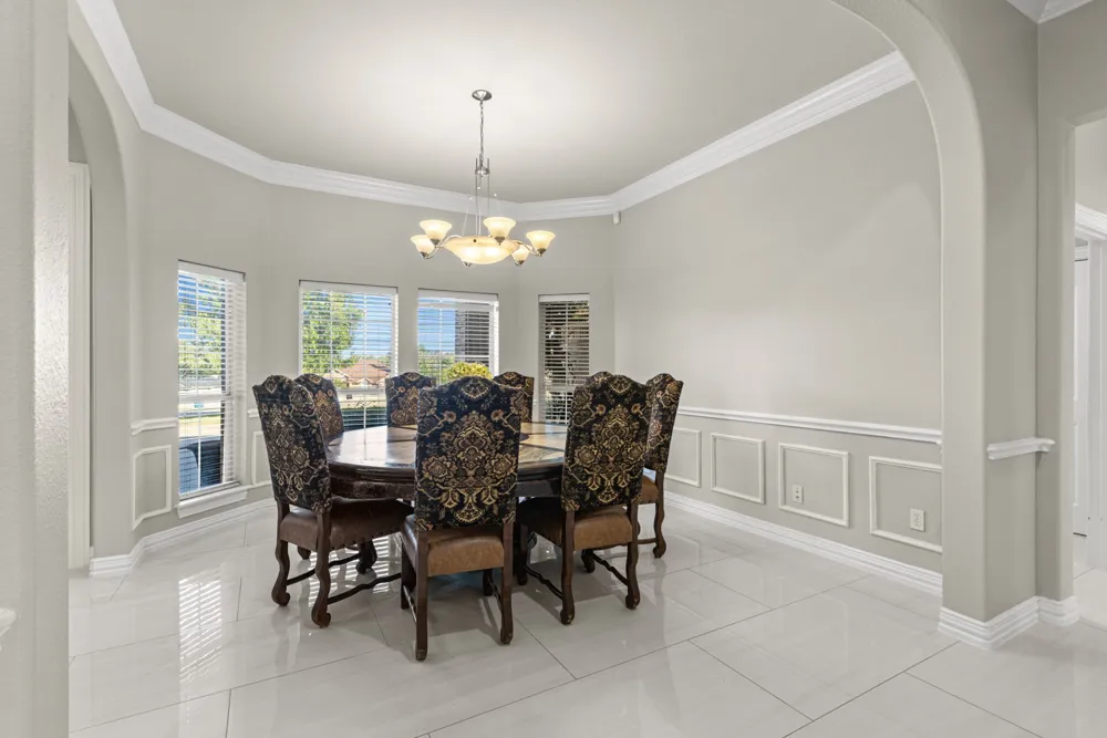 1055 The Meadows Parkway DeSoto, TX 75115