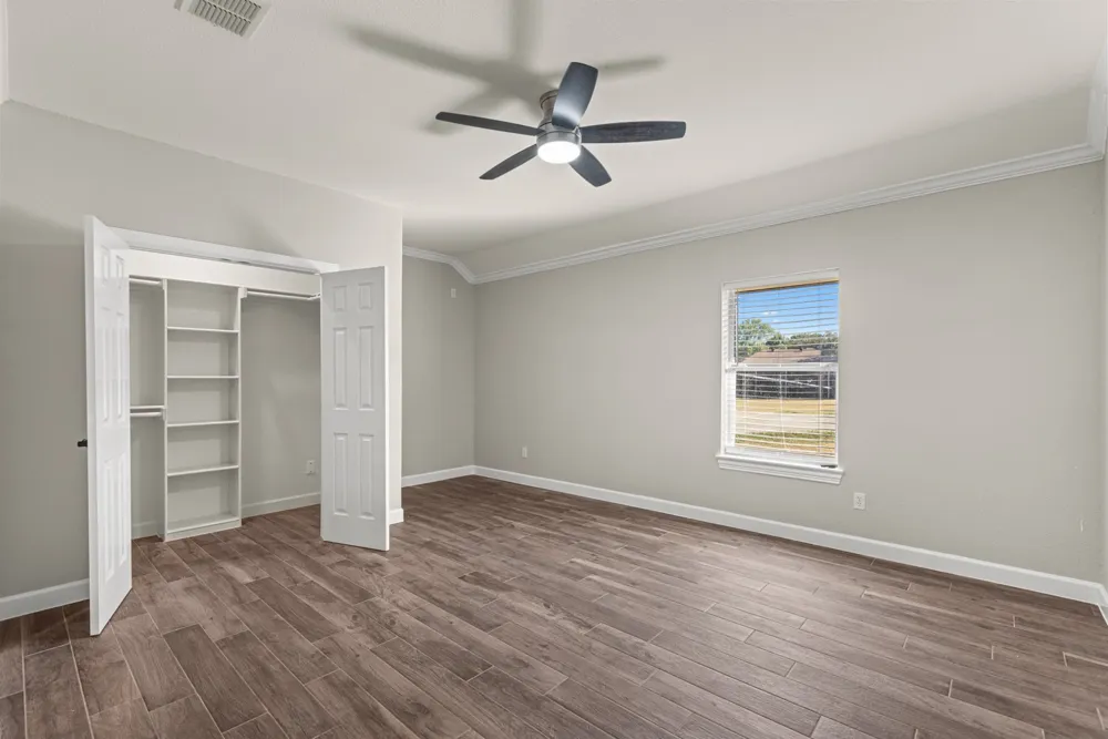 1055 The Meadows Parkway DeSoto, TX 75115