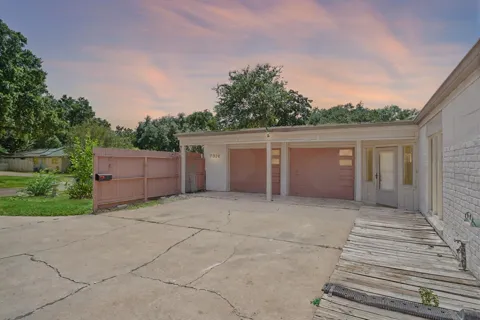7914 Braes Meadow Drive