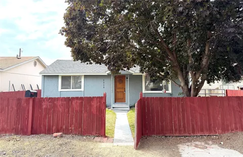 1215 Yakima Street SE