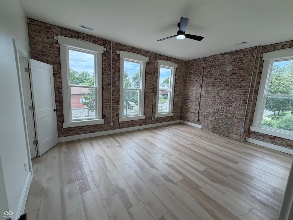 2701 College Avenue Indianapolis, IN 46205
