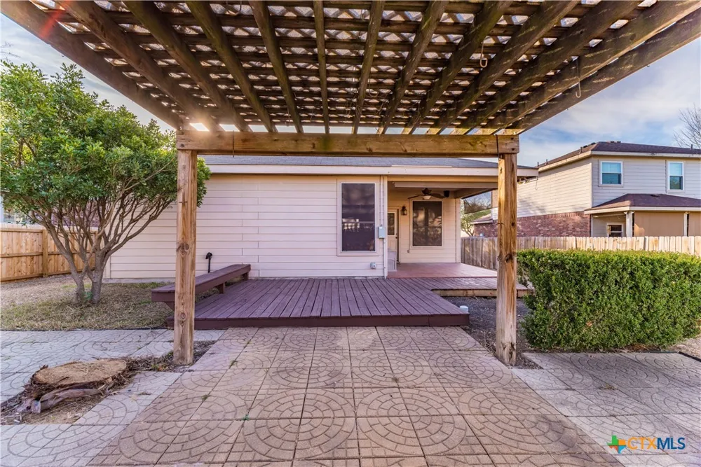 116 Pilot Point Cibolo, TX 78108