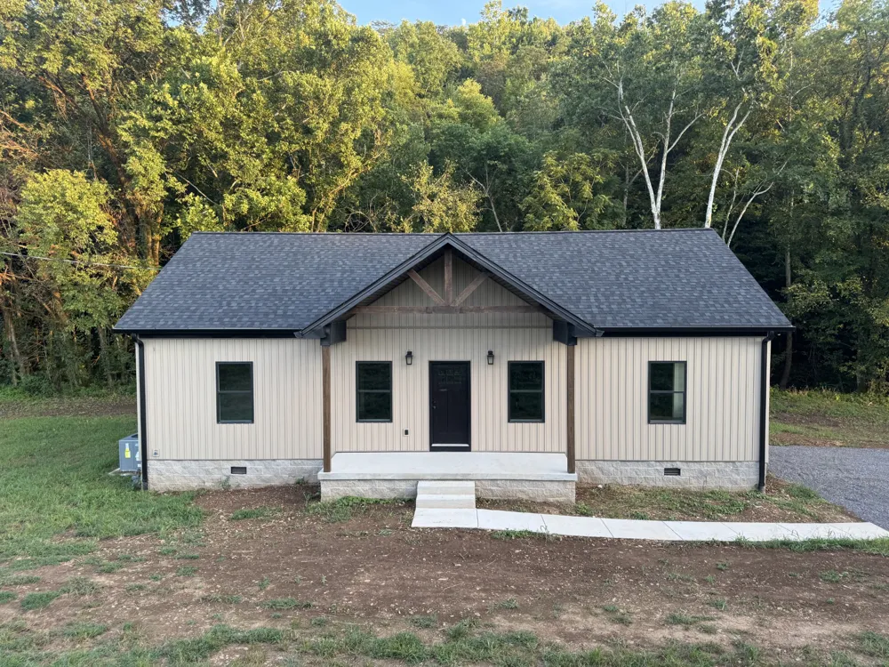 26 Sloan Branch Rd Pleasant Shade, TN 37145