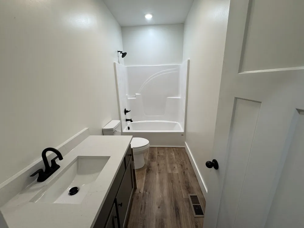 26 Sloan Branch Rd Pleasant Shade, TN 37145