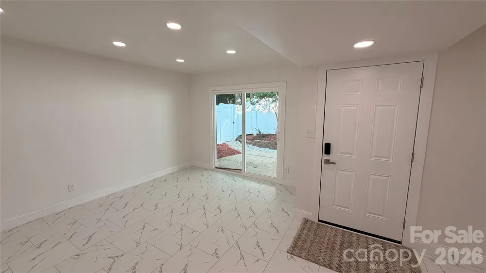 7107 Stonington Lane Charlotte, NC 28227