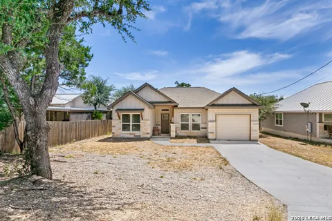 550 Eastview