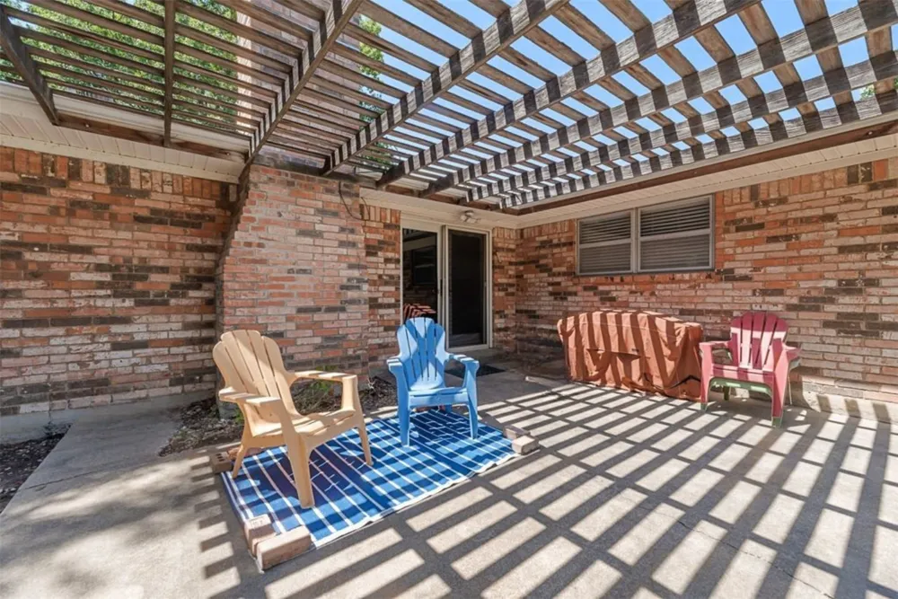 2228 Picadilly Lane Denton, TX 76209