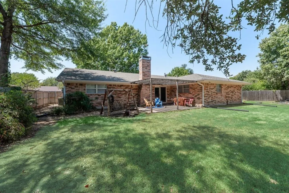 2228 Picadilly Lane Denton, TX 76209