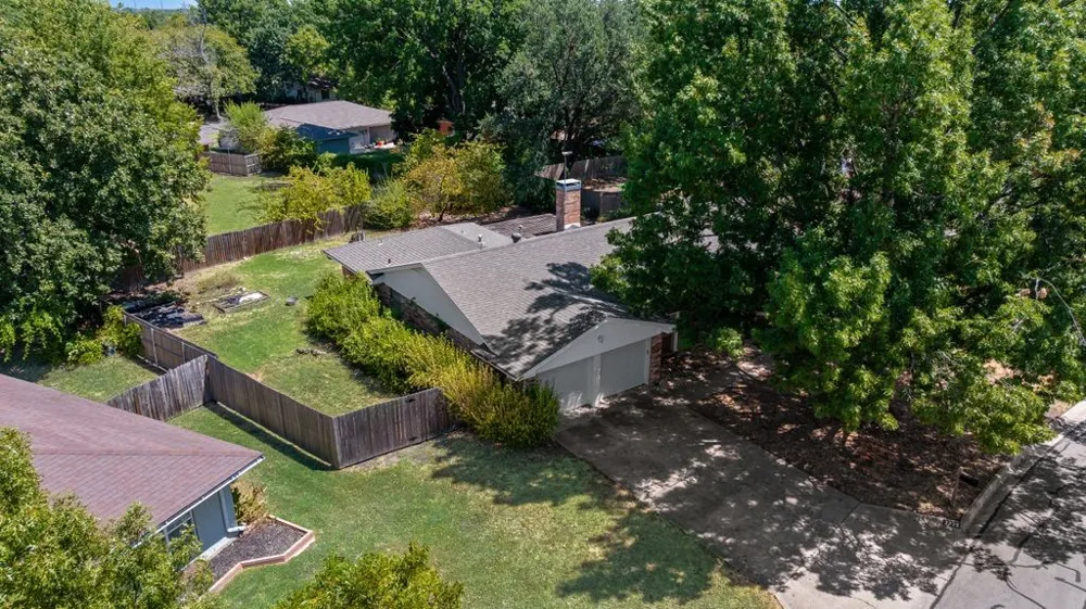 2228 Picadilly Lane Denton, TX 76209