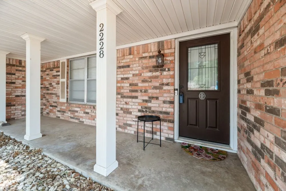 2228 Picadilly Lane Denton, TX 76209