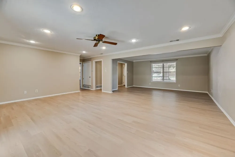 2228 Picadilly Lane Denton, TX 76209
