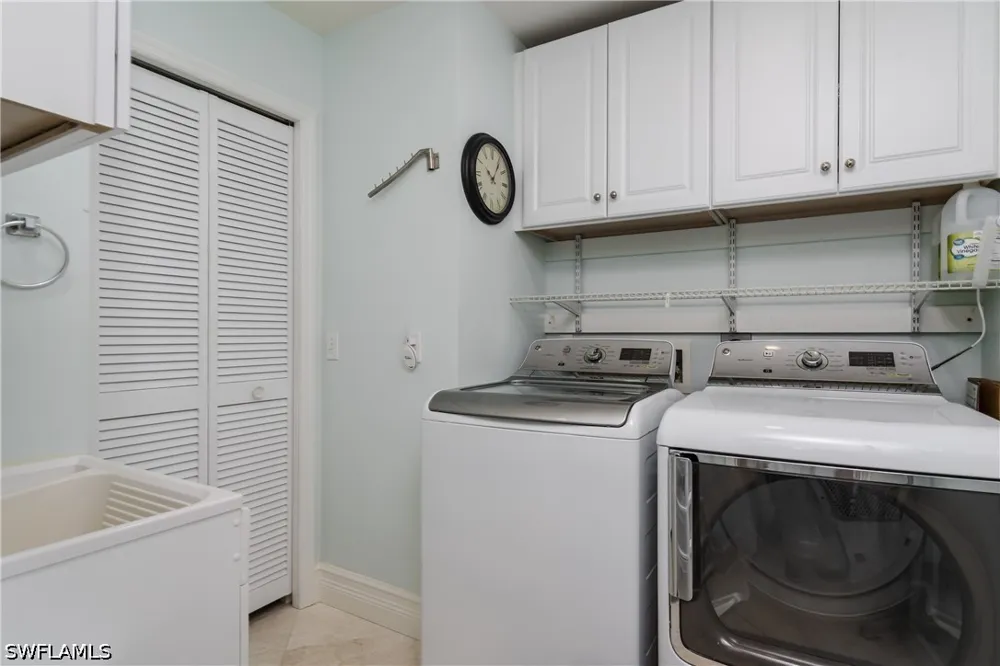 Beach Resort Drive #5 Naples, FL 34114