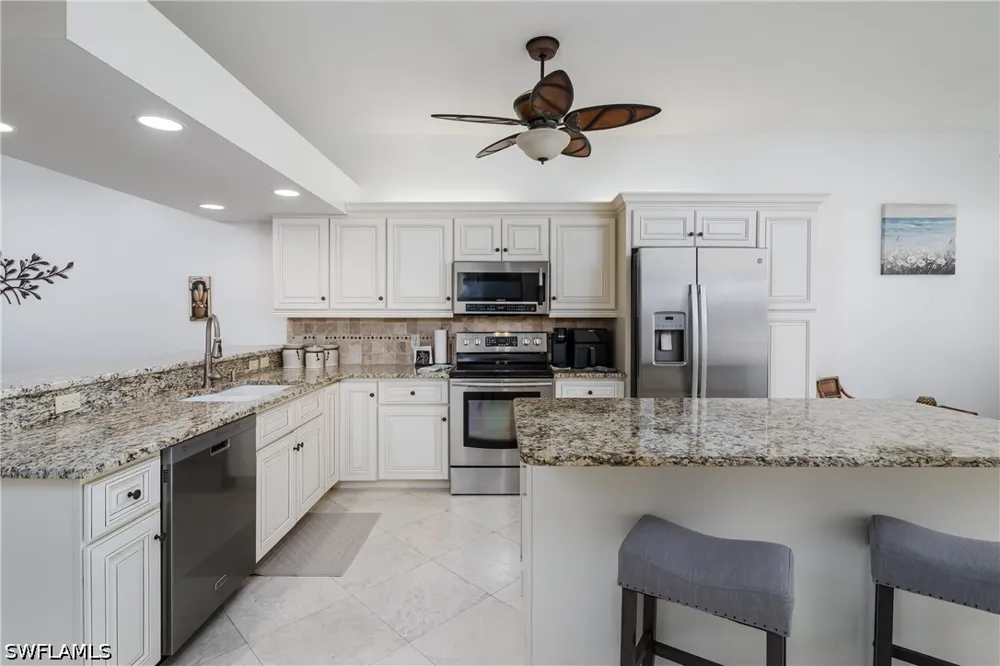 Beach Resort Drive #5 Naples, FL 34114