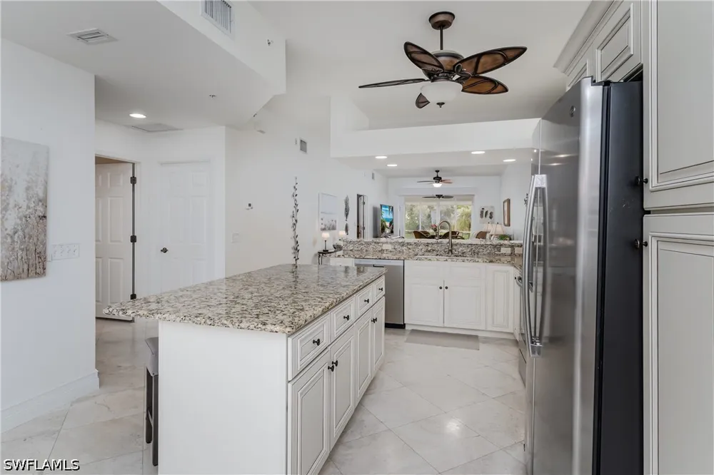 Beach Resort Drive #5 Naples, FL 34114