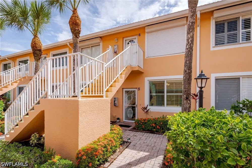 Beach Resort Drive #5 Naples, FL 34114
